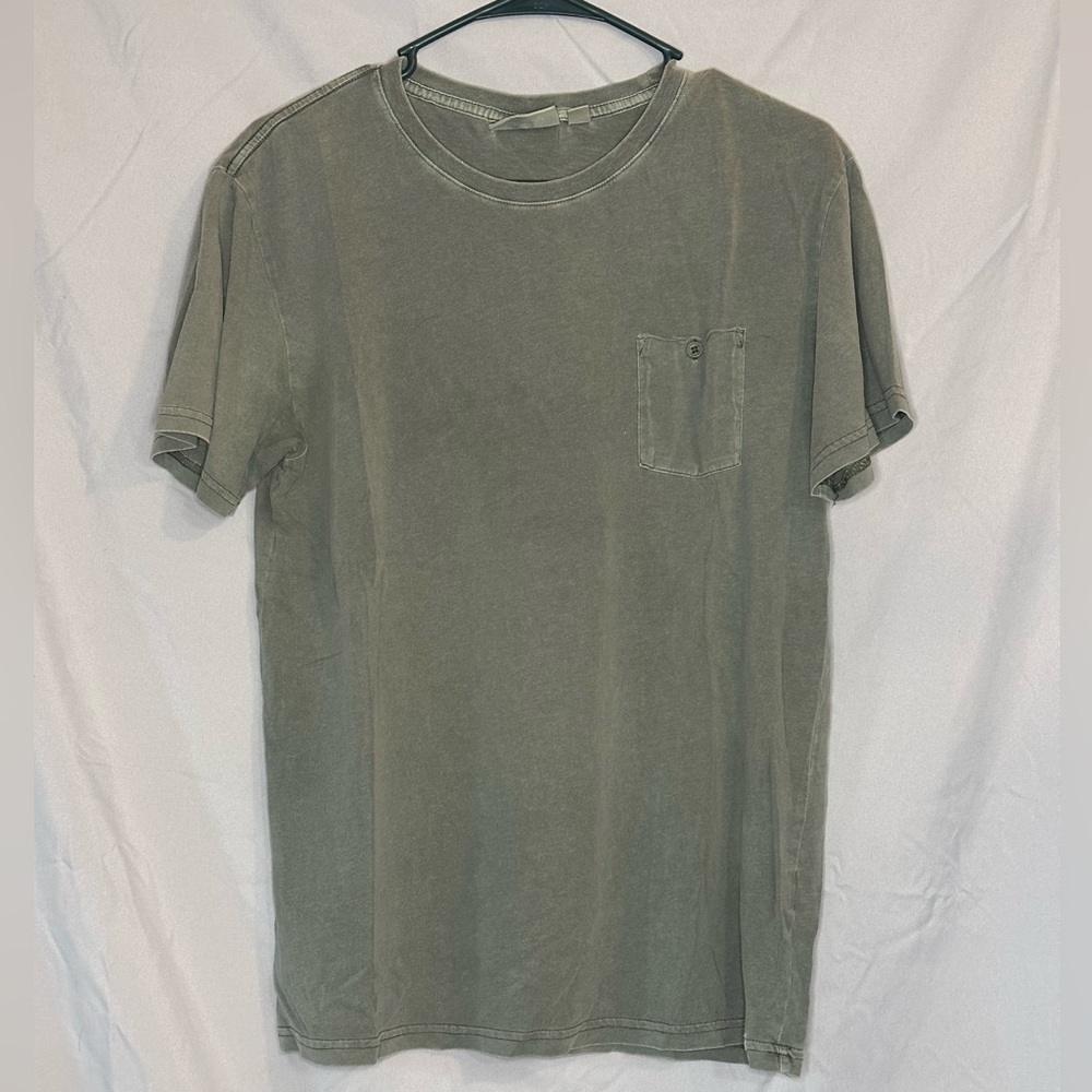 Causal Pocket Tee